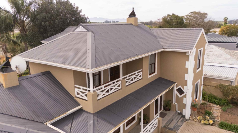 4 Bedroom Property for Sale in Panorama Western Cape